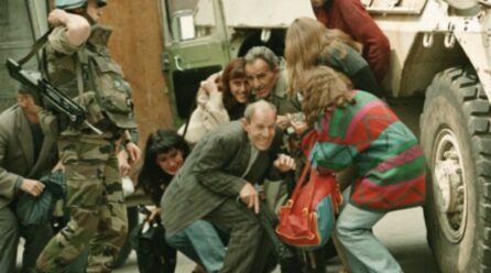 Dyshime tronditëse nga lufta në Bosnje: Milano po heton një burrë për pjesëmarrje në “Sarajevo Safari”