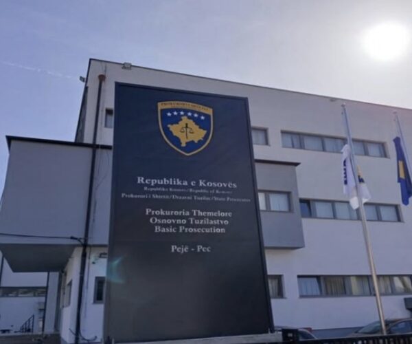 Manipulim votash në Deçan e Junik, dy kryesues ndalohen për 48 orë