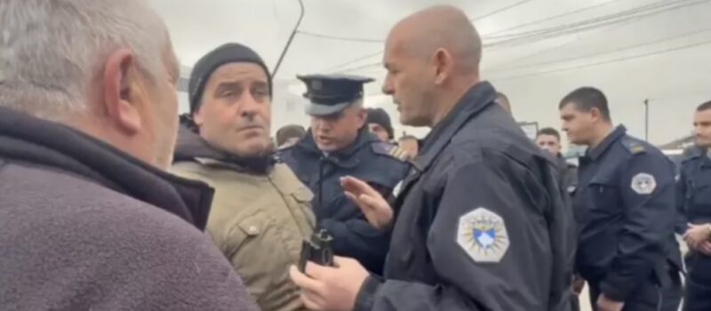 Tensione te tregu i automjeteve në Prishtinë