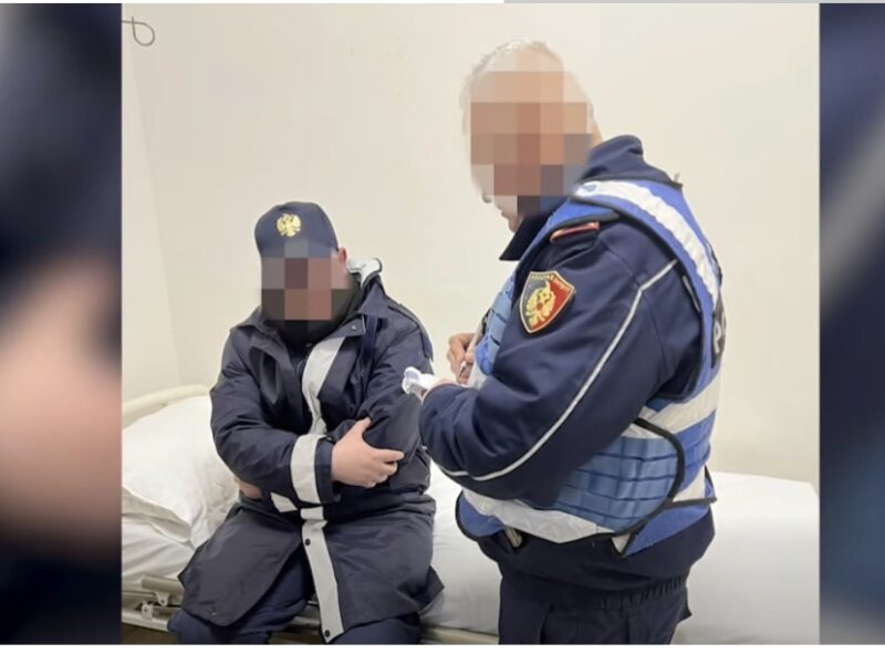 Protesta në Tiranë, policia: 16 efektivë në spital me djegie e dëmtime fizike