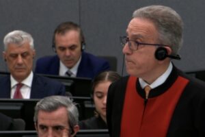 Avokati i Thaçit – gjykatësve: Këta burra duhet t’i prezumoni të pafajshëm