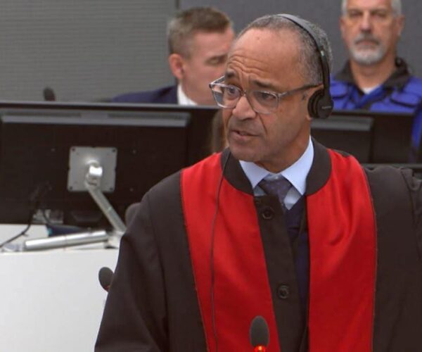 Avokati amerikan i Thaçit brutal me Prokurorinë e Hagës: Injorancë, mungesë respekti – si s’paskan pasur informacion diplomatët e gjeneralët