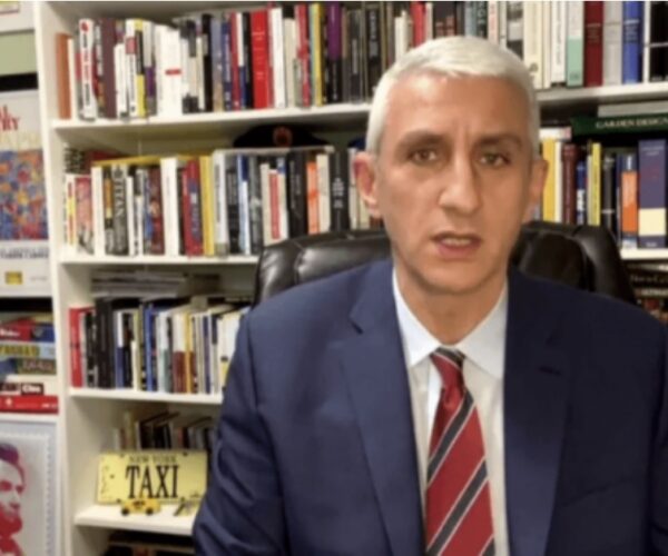 Uk Lushi pasi partia e Kurtit votoi për nënkryetarin nga Lista Serbe: Mos Slavko Simic ka kaluar në VV