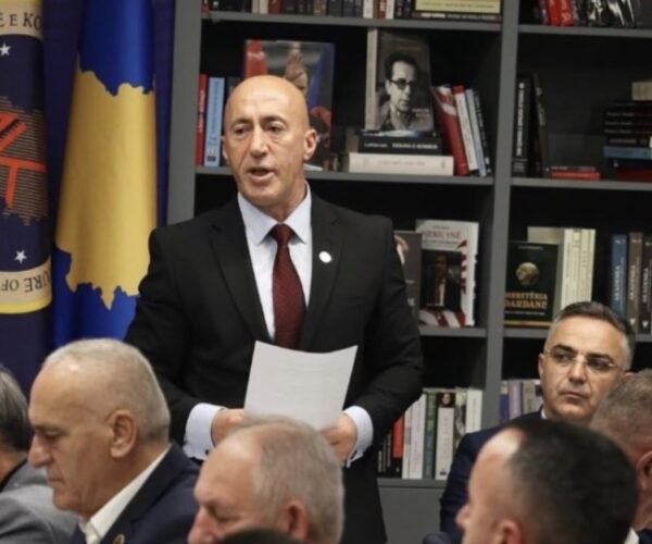 AAK mblidhet sot, në rend dite shpallja e zgjedhjeve të brendshme