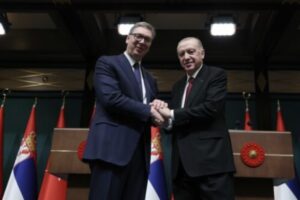 Erdogan pas takimit me Vuçiqin: Mbi 1500 kompani turke në Serbi, vëllimi i investimeve 300 milionë