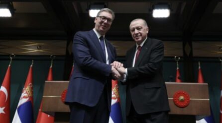 Erdogan pas takimit me Vuçiqin: Mbi 1500 kompani turke në Serbi, vëllimi i investimeve 300 milionë