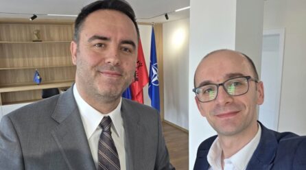 Kurti emëron zëvendësin e Konjufcës