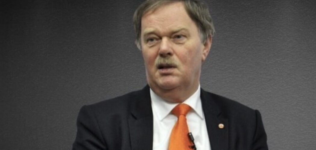 Bosch për Thaçin dhe të tjerët: Duhet të lirohen në mungesë të provave, rasti të hidhet poshtë