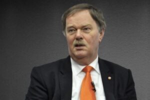 Bosch për Thaçin dhe të tjerët: Duhet të lirohen në mungesë të provave, rasti të hidhet poshtë