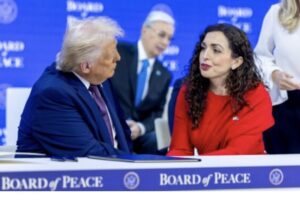 Trump thekson përkushtimin amerikan për integritetin territorial të Kosovës