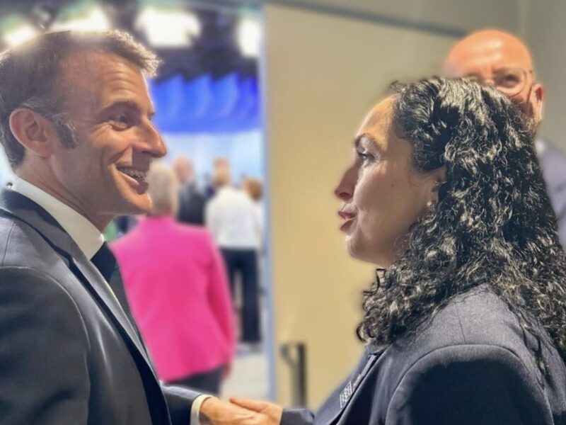 Macron uron Osmanin, kërkon që marrëveshjet e Brukselit dhe të Ohrit të zbatohen