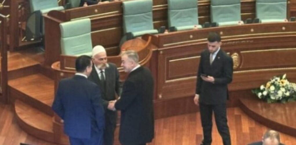 Përgatitje solemne në Kuvend për Ditën e Pavarësisë