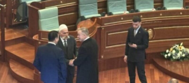 Përgatitje solemne në Kuvend për Ditën e Pavarësisë