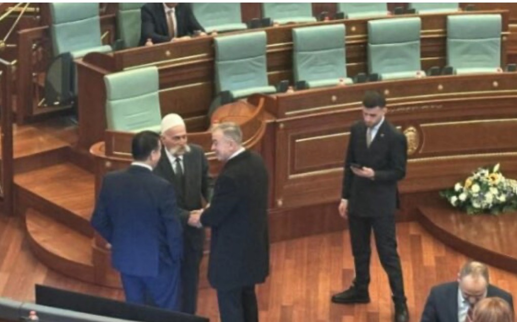 Përgatitje solemne në Kuvend për Ditën e Pavarësisë