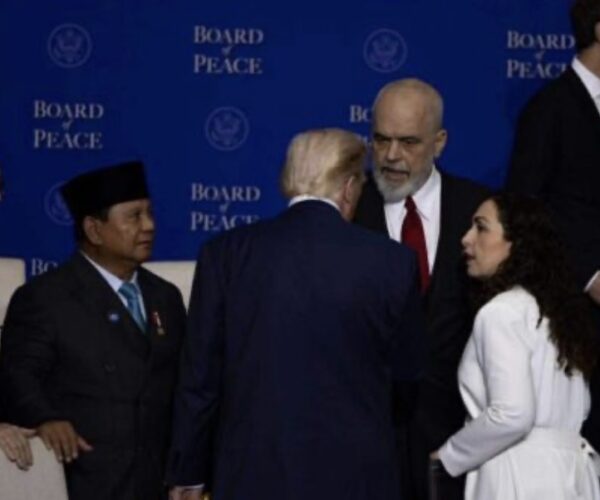 Spahiu: Ka gjasa që së shpejti Trump të vizitojë Shqipërinë dhe Kosovën