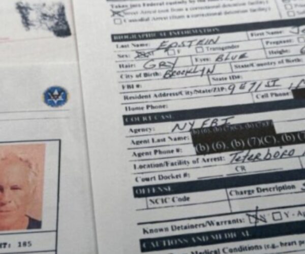 Viktimat e Epsteinit do paguhen 35 milionë dollarë si pjesë e marrëveshjes