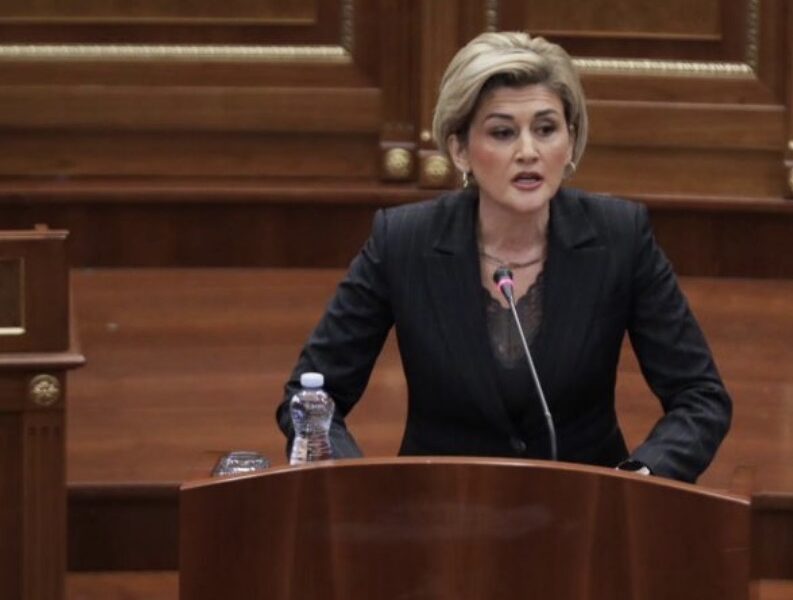 Kusari-Lila: Jam e bindur se do të gjendet një kompromis për presidentin