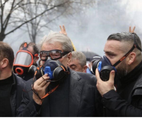 Sali Berisha nuk vonon, njofton datën e protestës së radhës kombëtare