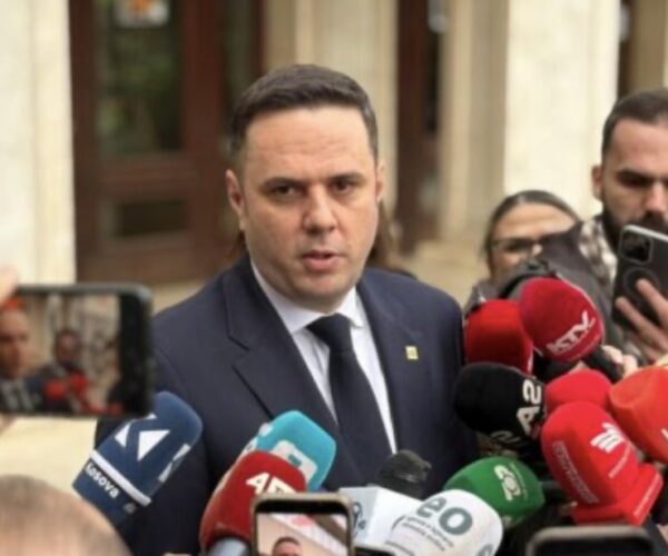 Abdixhiku: Me Kurtin u dakorduam për dy rrugë për zgjedhjen e Presidentit, në takimet e ardhshme flasim për emrat konkret