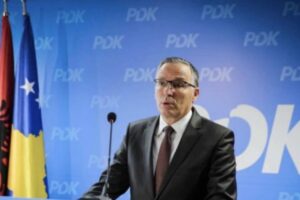 Nga deficiti te inflacioni: Hamza thotë se ka përkeqësim të dukshëm të gjendjes ekonomike