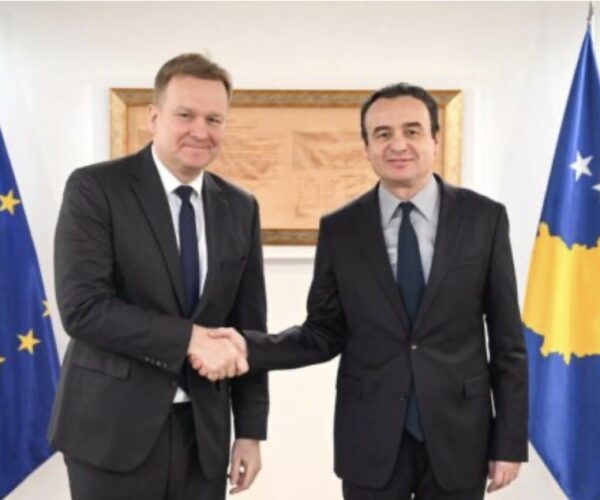 S’ka njoftim për takim me Osmanin, Sorensen tregon për vizitën e djeshme: Diskutime të mira me Kurtin e Konjufcën