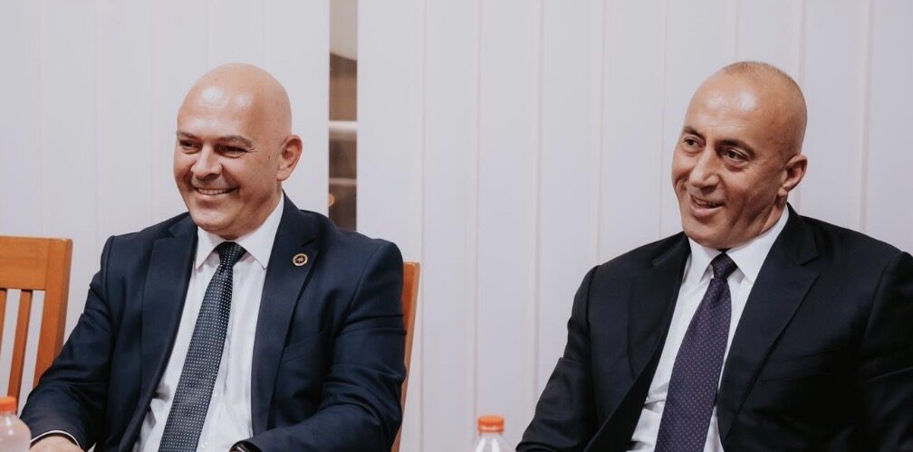 Ardian Gjini flet pas spekulimeve rreth shëndetit të Ramush Haradinajt