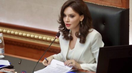 Spiropali sot në Kosovë, takohet me Kurtin, Haxhiun dhe Konjufcën