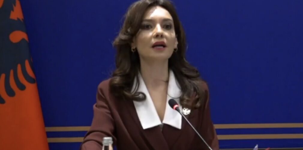 Paralajmërohet mbledhje e përbashkët e të dy qeverive