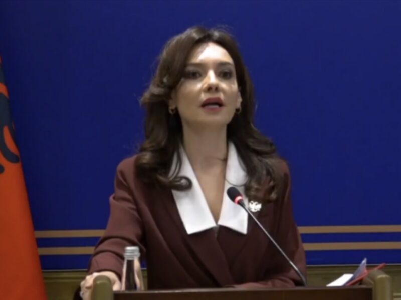 Paralajmërohet mbledhje e përbashkët e të dy qeverive