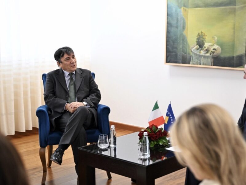 Kurti dhe Antonini riafirmojnë përkrahjen e Italisë për Kosovën