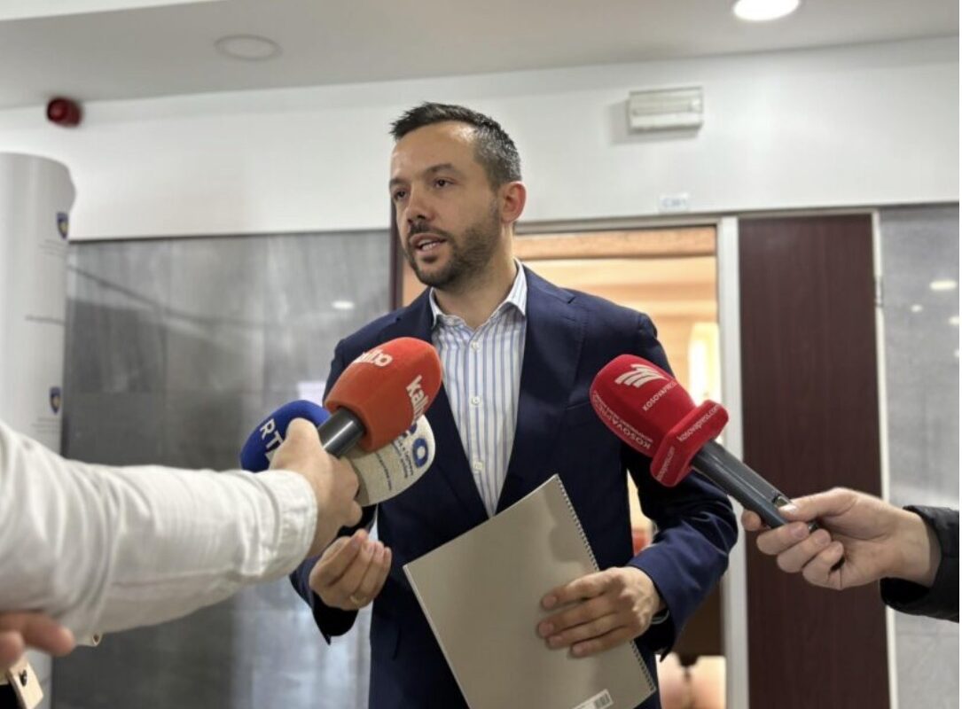 PDK-ja e gatshme të propozojë një emër për president, Tahiri: Vendit s’i bën nder dikush që ka pasur qasje të njëanshme