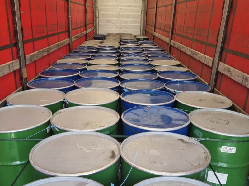 Ndalohet hyrja në Kosovë e mbi 21 mijë kilogramëve koncentrat për pije me afat të skaduar