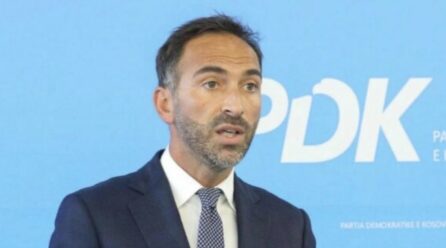 Stavileci pas mbledhjes së Kryesisë së PDK: Diskutuam për parimet për presidentin dhe qëndrimin që do ta mbajë Hamza