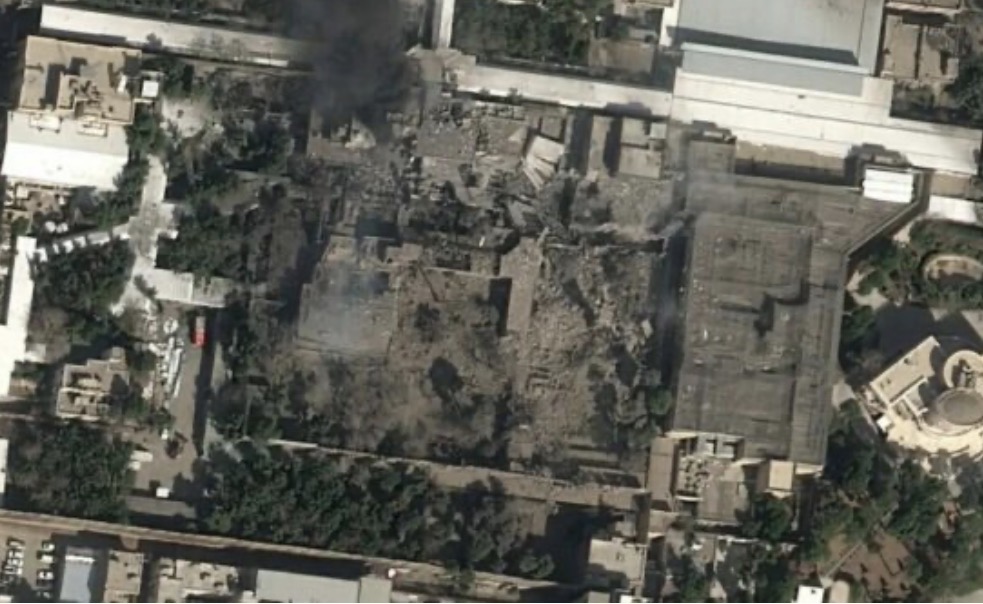 Operacioni për vrasjen e Khameneit, “NYT”: CIA dha me precizitet lokacionin e mbledhjes së udhëheqësve iranianë, Izraeli goditi në kohë