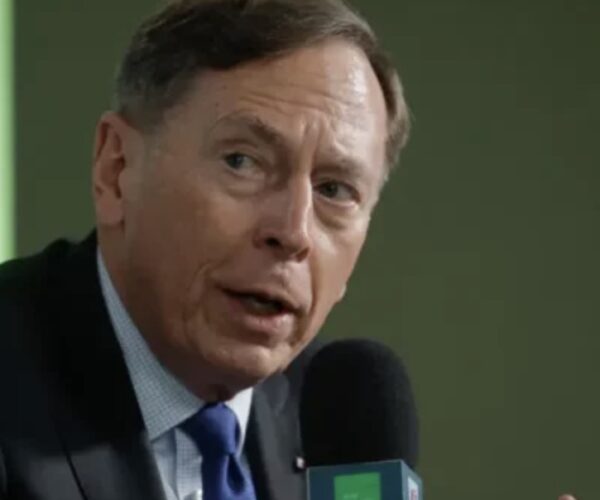 ‘Nuk e dimë çfarë do të ndodhë’ – ish-drejtori i CIA-s për ngjarjet e ardhshme në Iran