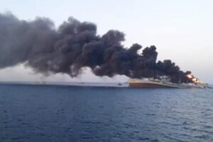 SHBA-të thonë se kanë fundosur 11 anije iraniane