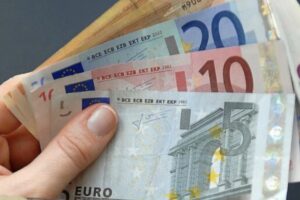 Shtesat për lehonat nuk dalin me rritjen e premtuar nga Qeveria