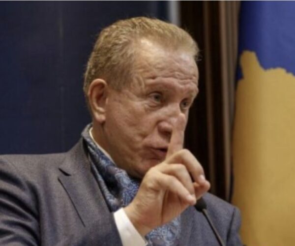 Pacolli mesazh deputetëve: Mos e çoni Kosovën në zgjedhje të reja