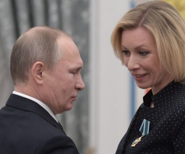 Rusia u bën thirrje qytetarëve të vet të mos udhëtojnë në Kosovë