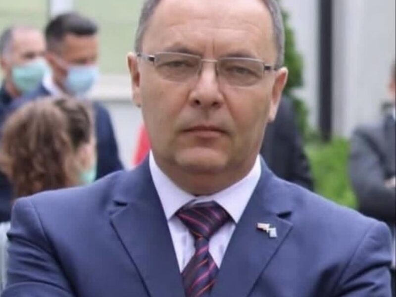 Kajtazi: Propozimi i Osmanit për zgjedhjen e presidentit me votë të drejtpërdrejtë, “manovër pa pikë kripë juridike