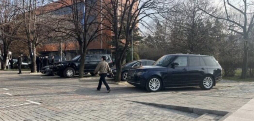 Ambasadorët e QUINT-it në Qeveri