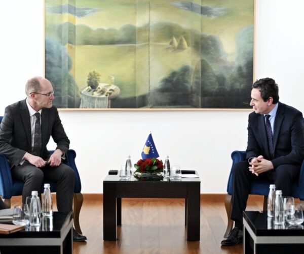 Kurti priti në takim përfaqësues të BERZh-it, diskutohen investime deri në 400 milionë euro deri në vitin 2027