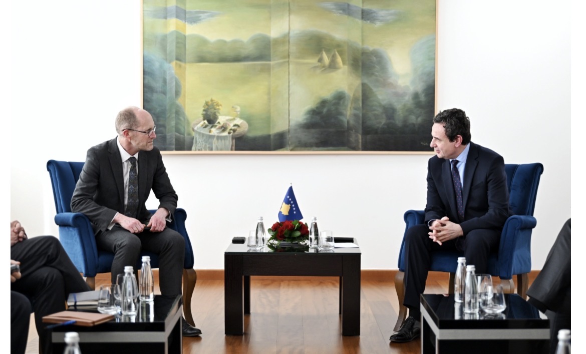 Kurti priti në takim përfaqësues të BERZh it  diskutohen investime deri në 400 milionë euro deri në vitin 2027