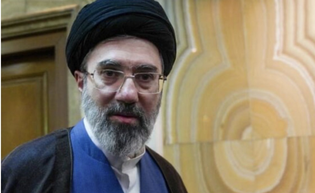 Udhëheqësi i ri suprem i Iranit është i sigurt pavarësisht lëndimeve  thotë djali i presidentit iranian