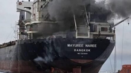 Irani thotë se nuk do të lejojë “asnjë litër naftë” të kalojë nëpër Ngushticën e Hormuzit