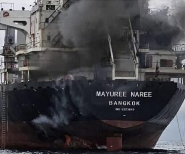 Irani thotë se nuk do të lejojë “asnjë litër naftë” të kalojë nëpër Ngushticën e Hormuzit