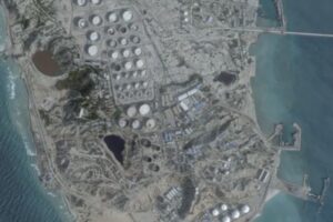 ShBA sulmon ishullin Kharg të Iranit