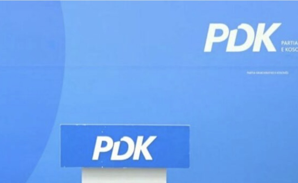 PDK: Kurti po legjitimon strukturat ilegale të Serbisë, zhvilloi negociata larg publikut derisa po inskenohej kriza e radhës institucionale