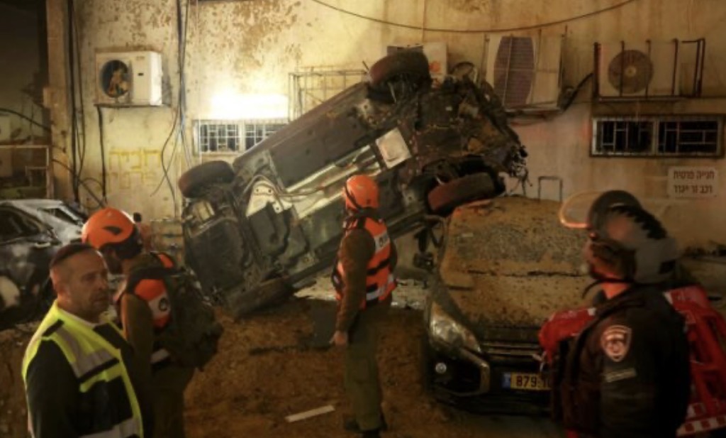 Izraeli dhe Irani nisin ditën me valë të re sulmesh kundër njëri-tjetrit