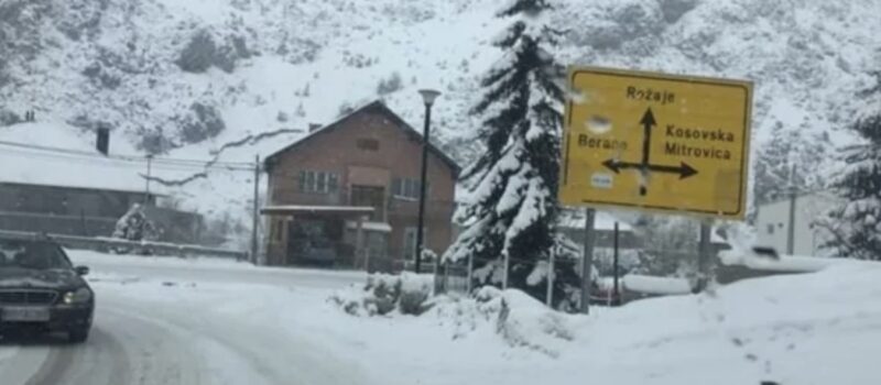 Bora bllokon pikën kufitare Kullë-Rozhajë nga ana e Malit të Zi